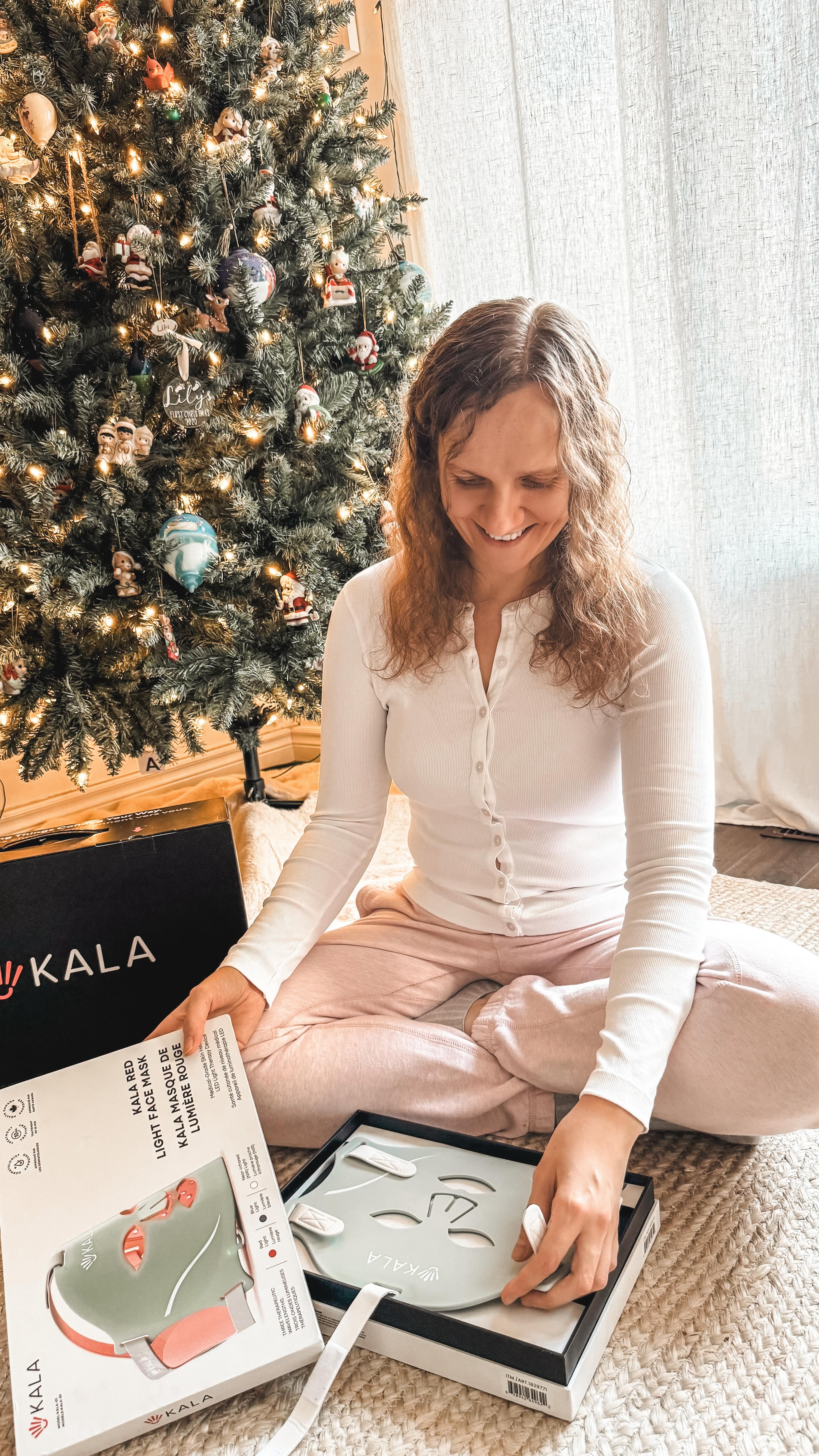 My self-care got an upgrade 🙃 - this @kalatherapy red light has so many amazing benefits and I cannot recommend it enough 🚨.

.ad #redlight #redlighttherapy #canadianmom #canadianmoms #ottawabloggers #ottawamom #ottawainfluencer #ottawablogger